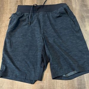Mens Lululemon workout shorts